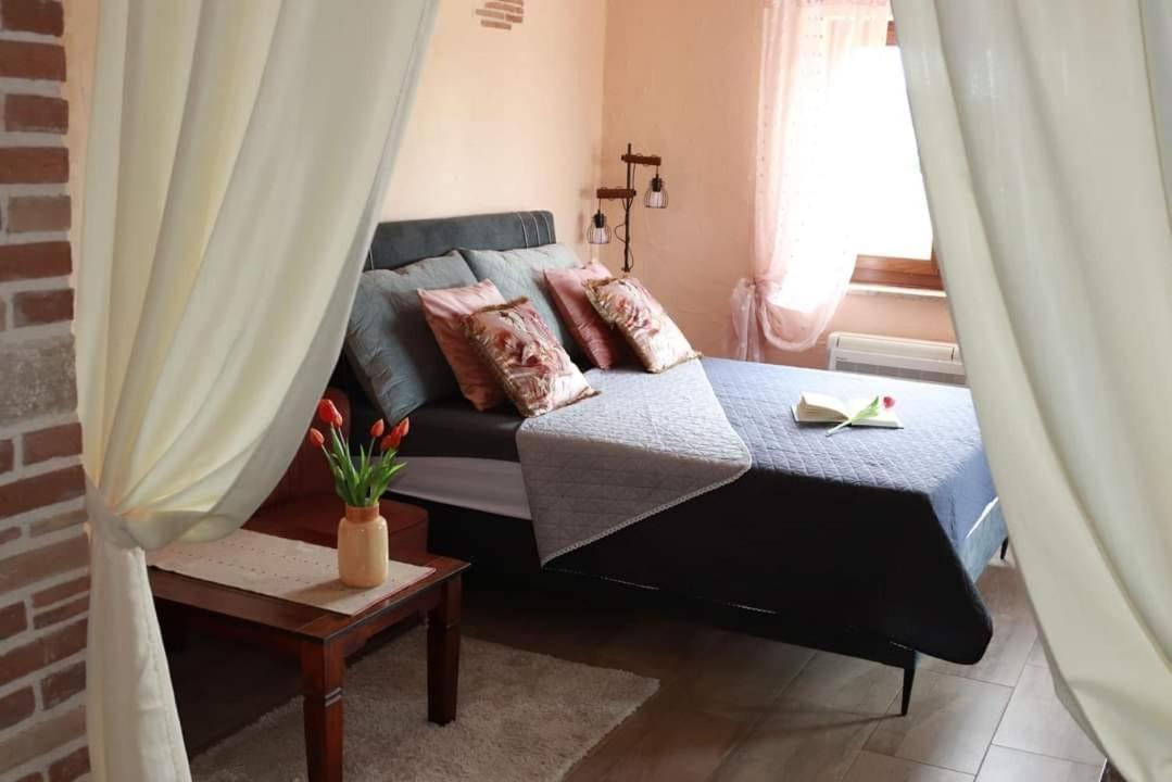 Porec Villa Luna With Pool ภายนอก รูปภาพ