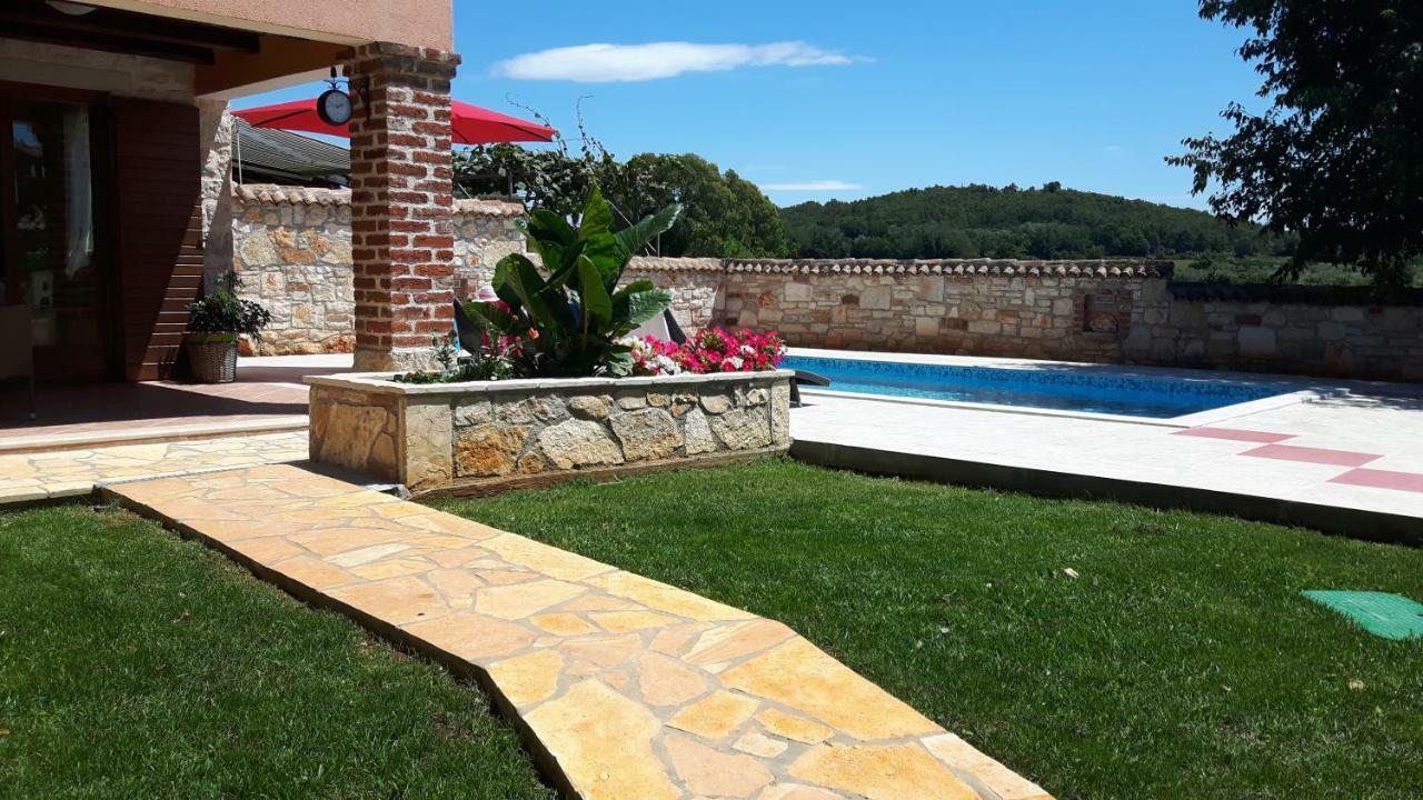 Porec Villa Luna With Pool ภายนอก รูปภาพ