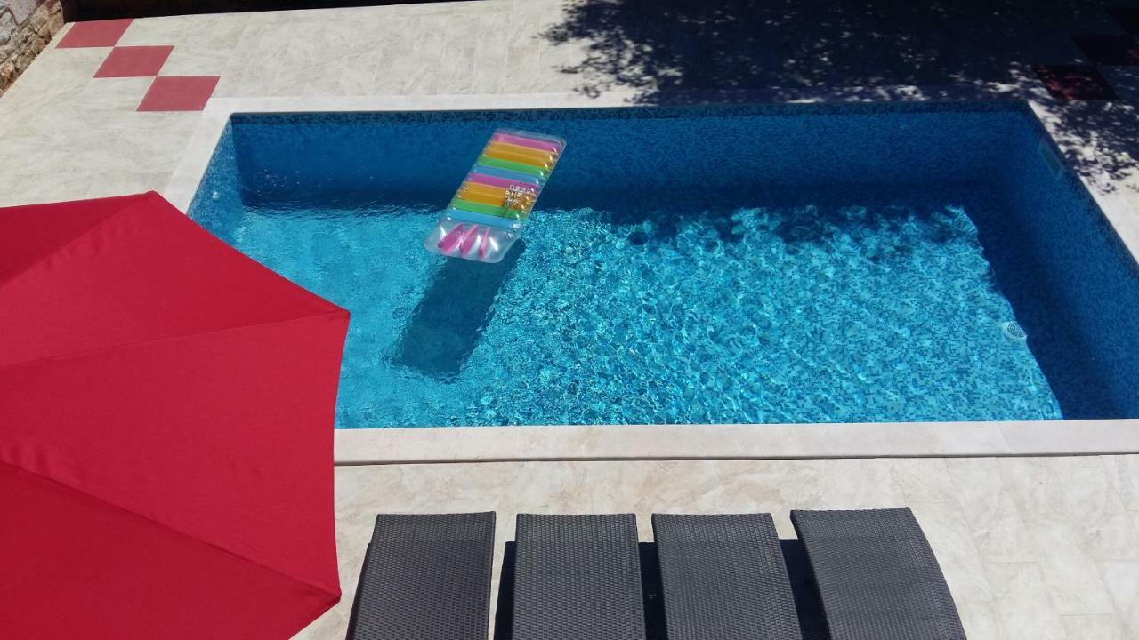 Porec Villa Luna With Pool ภายนอก รูปภาพ
