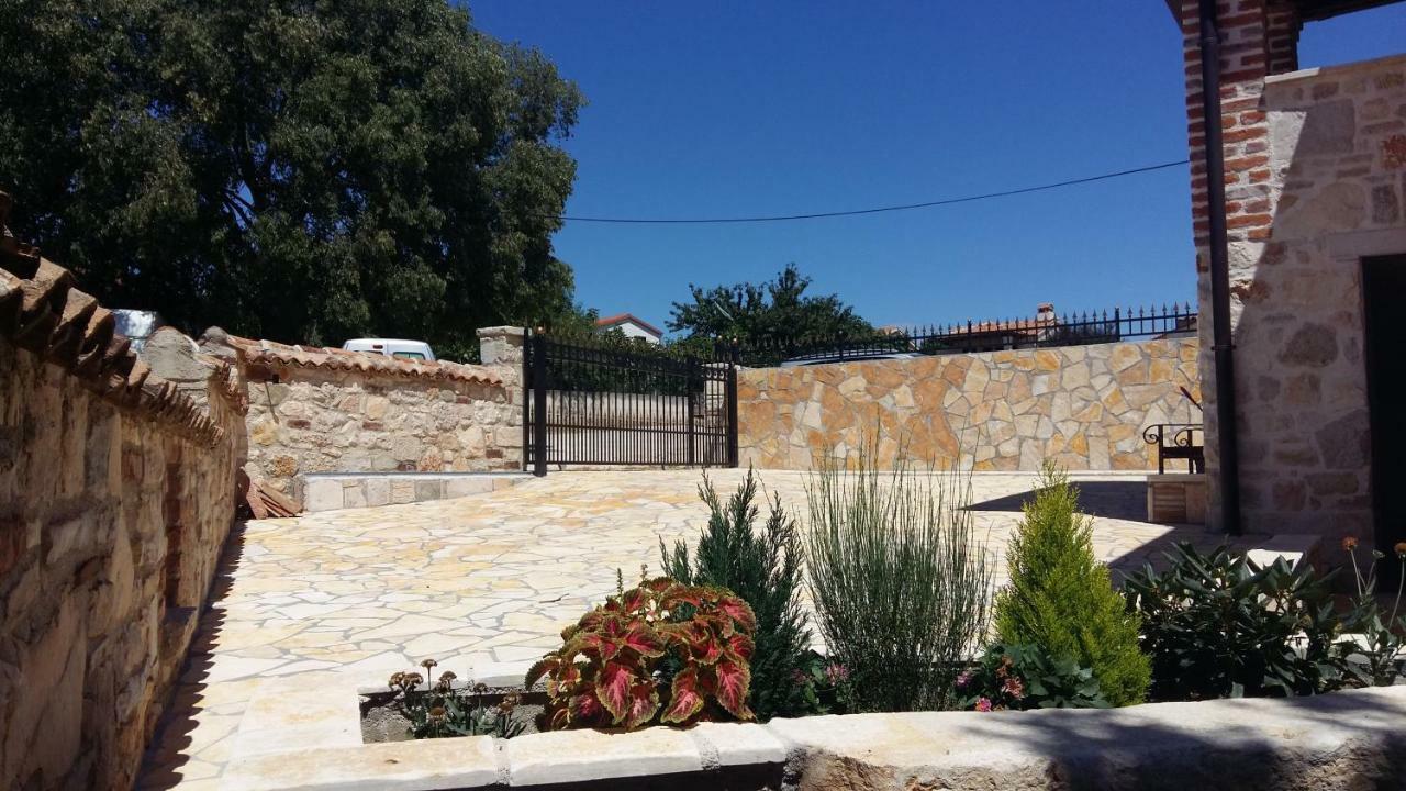 Porec Villa Luna With Pool ภายนอก รูปภาพ