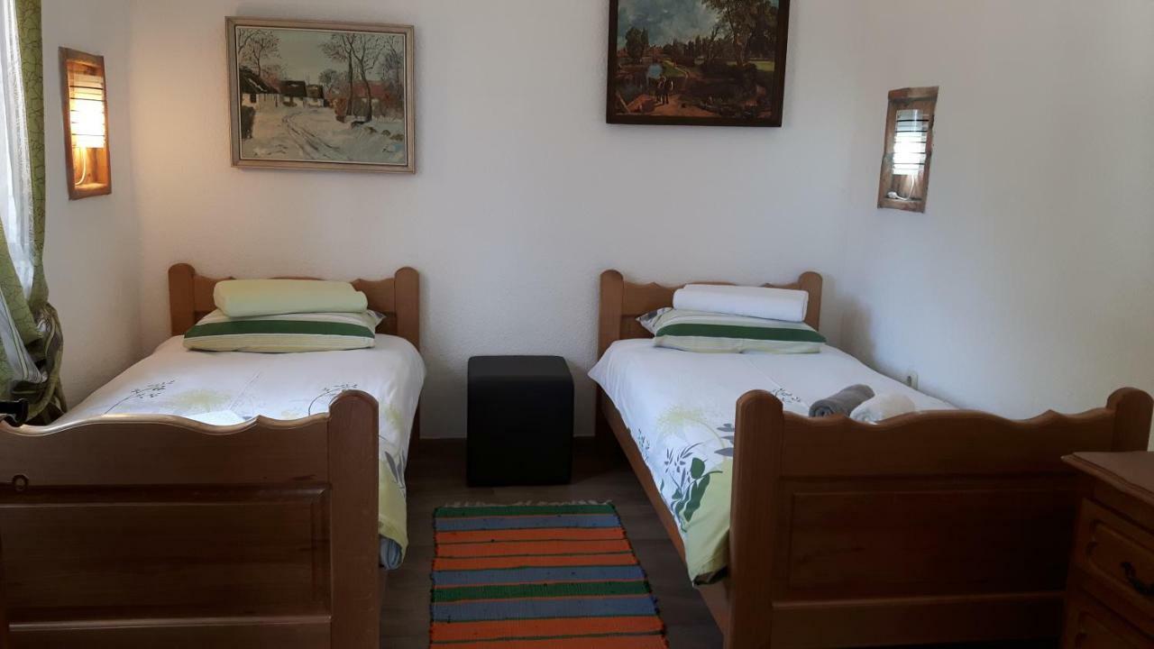 Porec Villa Luna With Pool ภายนอก รูปภาพ